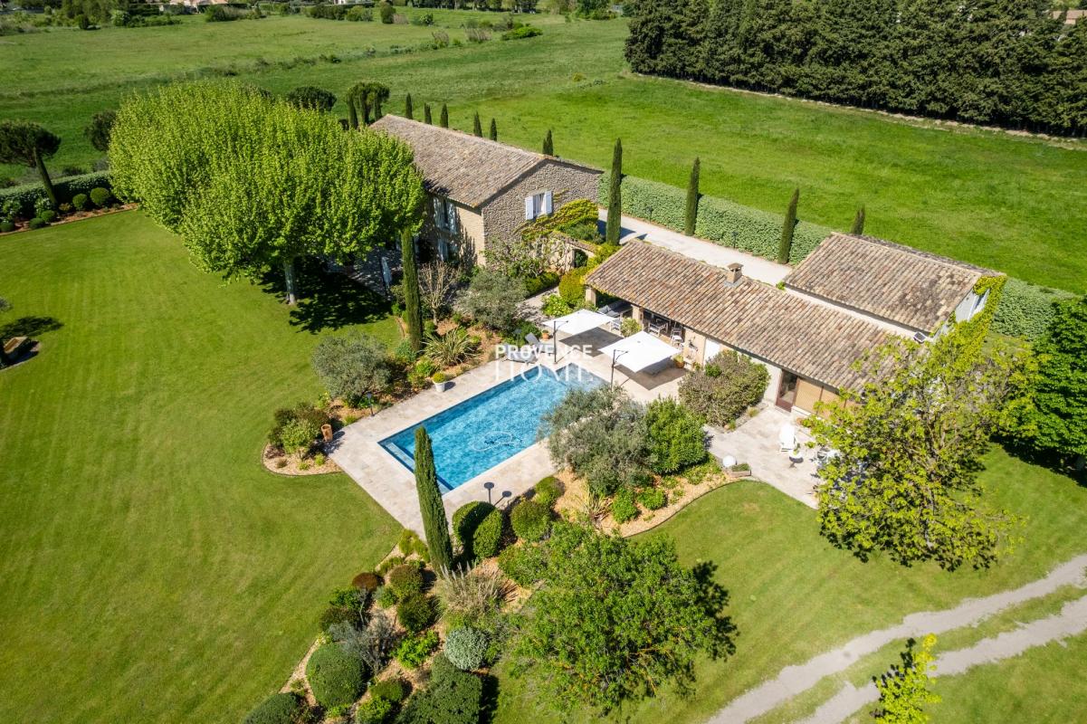 Vente Mas Cheval Blanc Provence Home