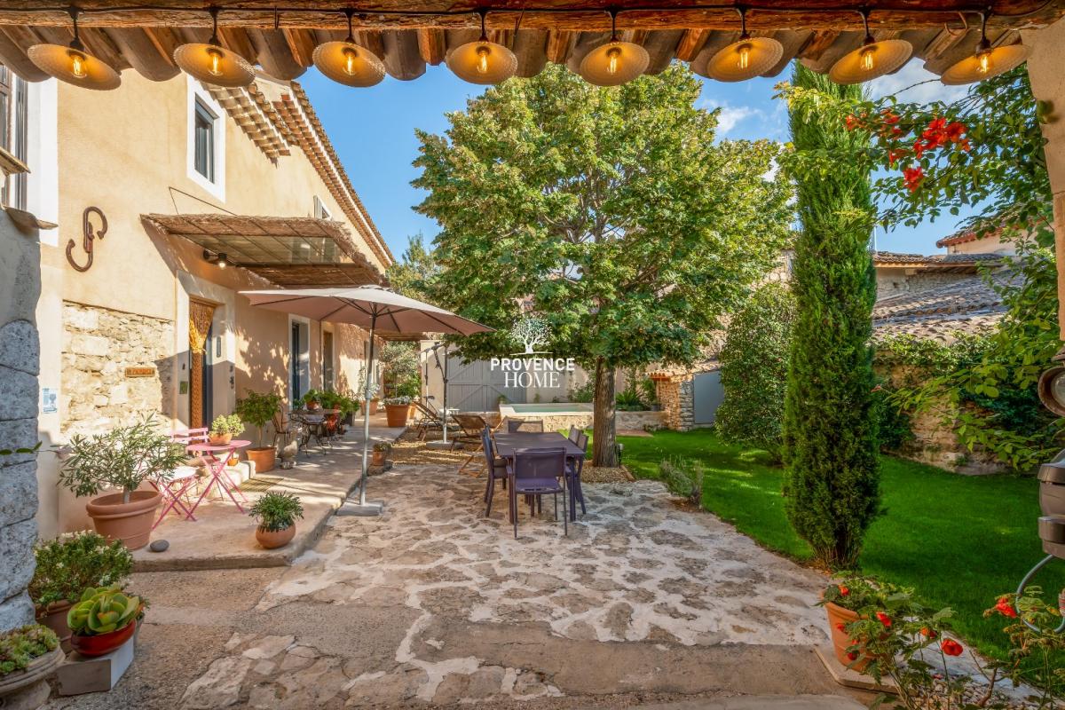 Vente Demeure de ville et village Oppede Provence Home